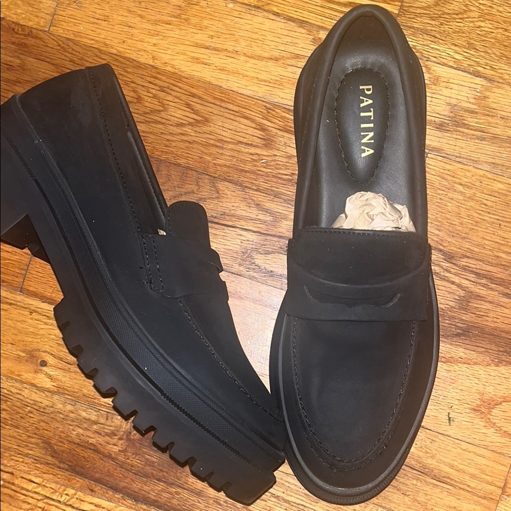 Women's Black Loafers